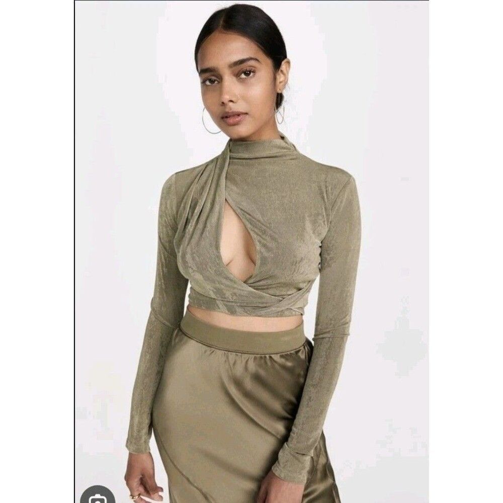 SIGNIFICANT OTHER Ivy Cutout Long Sleeve Crop Top Khakis Green Size 4